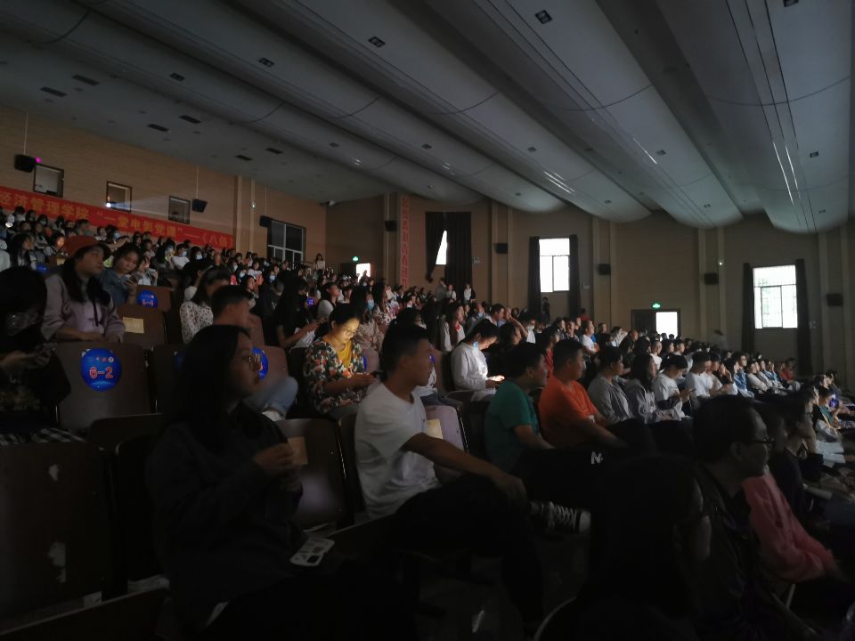 14教育学院2.jpg