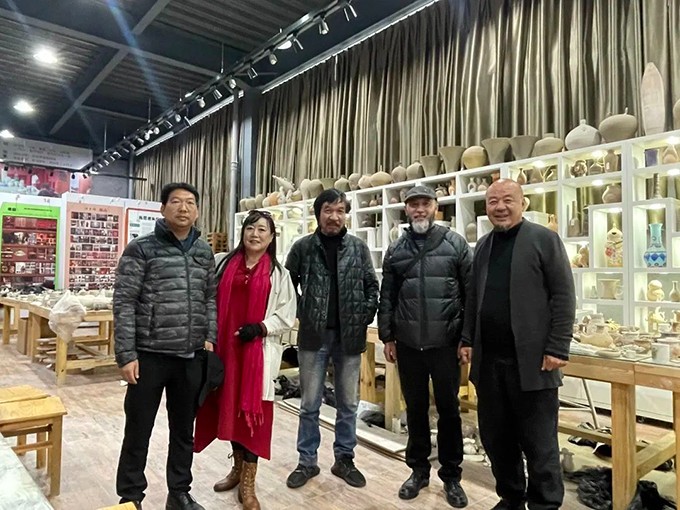 艺术与传媒学院前往玉溪师范学院交流学习活动 第 2 张 艺术与传媒学院前往玉溪师范学院交流学习活动 第 2 张