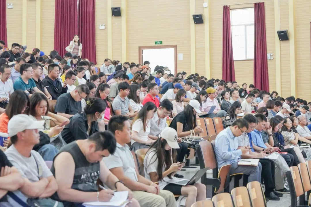 树师德 铸师魂 正师风  2026世界杯官方合作网站开展师德师风集中学习教育专题培训会 第 5 张