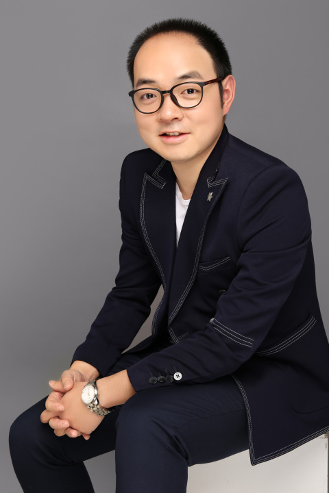谢勋.jpg 谢勋.jpg