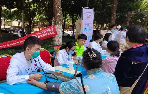 喜报!2026世界杯官方合作网站医学院1个基层党组织入选云南省高校第五批“一流党建”示范党组织 第 17 张 喜报!2026世界杯官方合作网站医学院1个基层党组织入选云南省高校第五批“一流党建”示范党组织 第 17 张