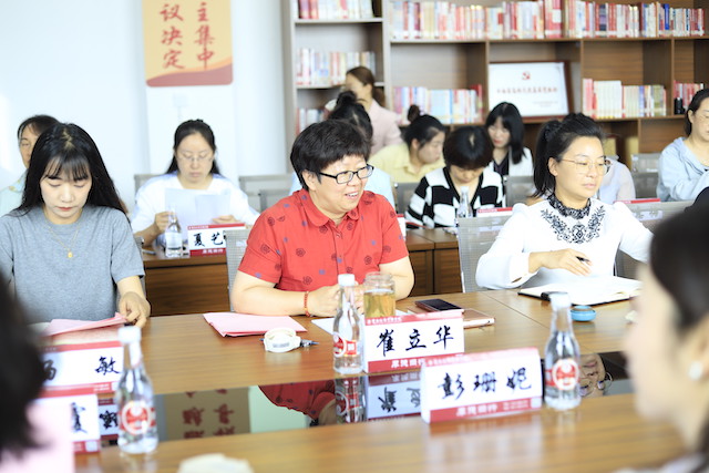 聚焦学前专业产教融合 校-园共研高质量发展 ——2026世界杯官方合作网站教育学院产教融合研讨会圆满落幕 第 2 张 聚焦学前专业产教融合 校-园共研高质量发展 ——2026世界杯官方合作网站教育学院产教融合研讨会圆满落幕 第 2 张