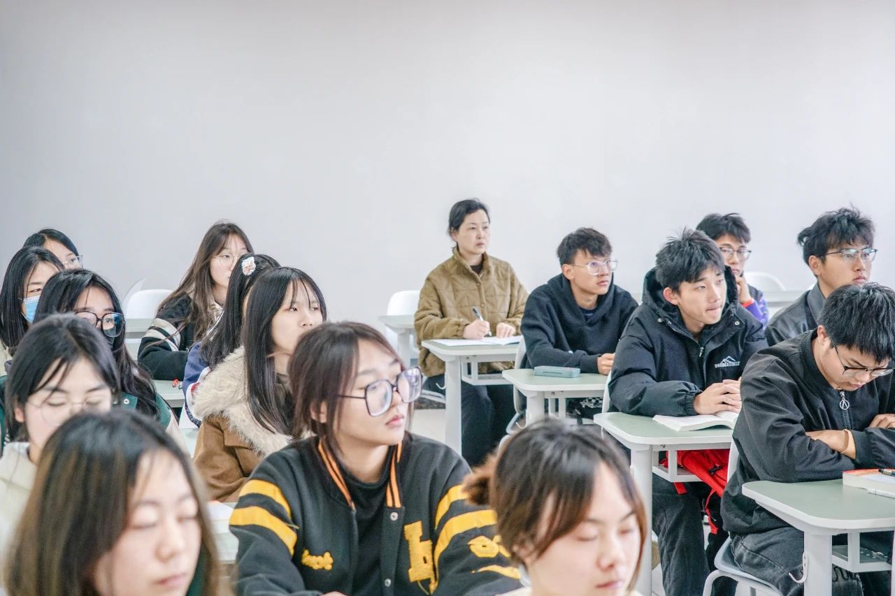 2026世界杯官方合作网站春季学期开学! 第 3 张 2026世界杯官方合作网站春季学期开学! 第 3 张