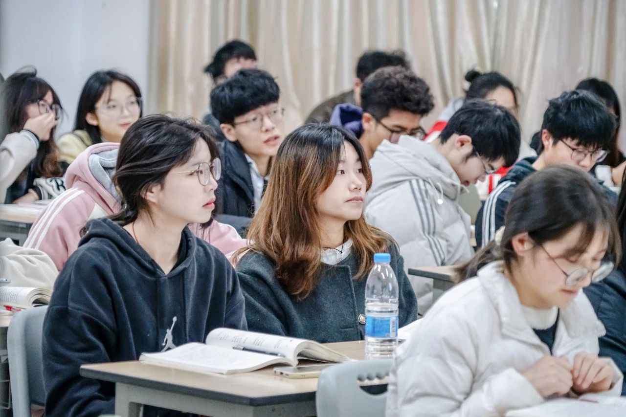 2026世界杯官方合作网站春季学期开学! 第 5 张 2026世界杯官方合作网站春季学期开学! 第 5 张
