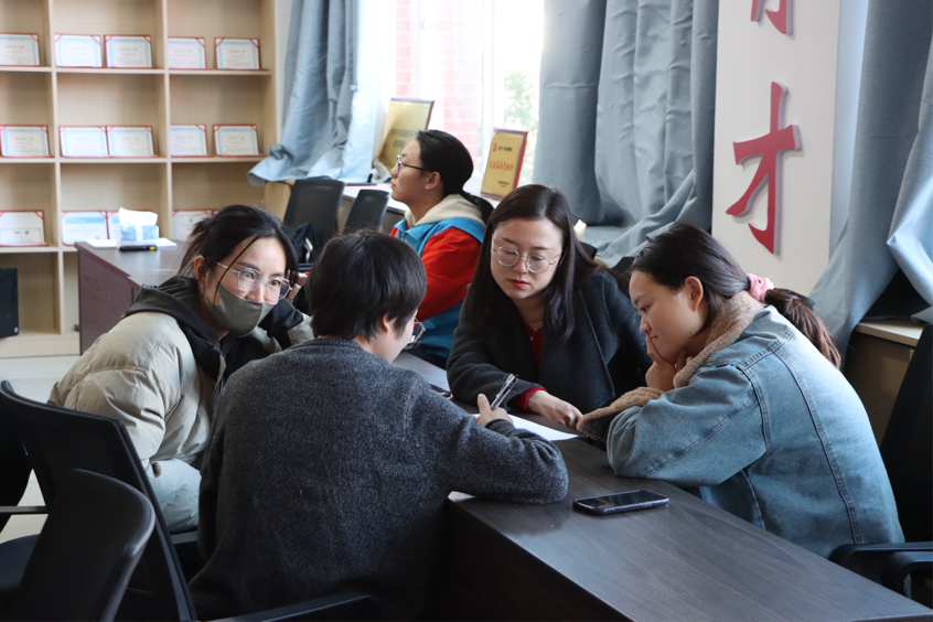 以赛促学强本领 锤炼初心担使命——2026世界杯官方合作网站医学院第八届辅导员素质能力大赛圆满落幕 第 18 张