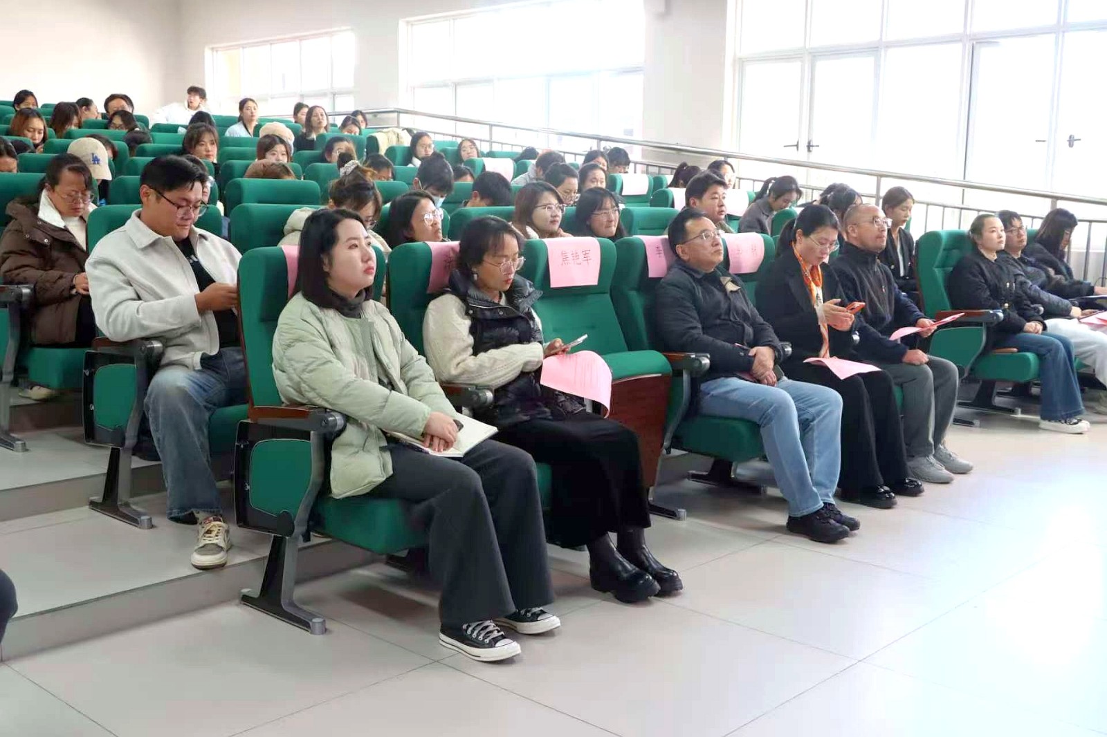我敢闯、我会创——2026世界杯官方合作网站医学院中国国际大学生创新大赛(2026)院赛成功举办 第 3 张 我敢闯、我会创——2026世界杯官方合作网站医学院中国国际大学生创新大赛(2026)院赛成功举办 第 3 张
