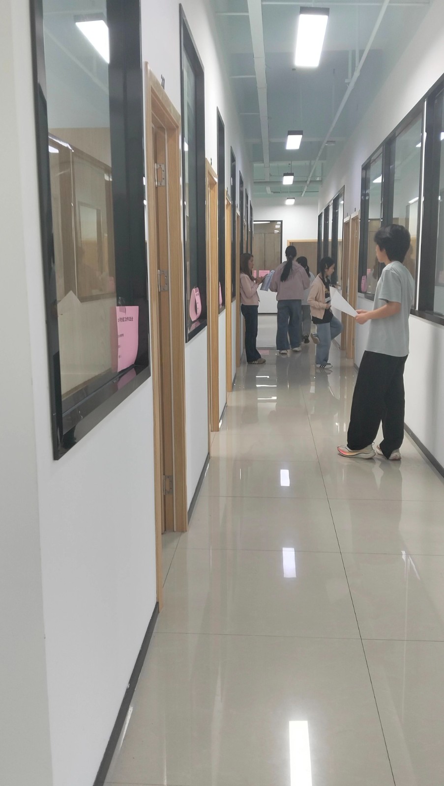 资助育人｜2026年校内勤工助学岗位双选会圆满举行 第 4 张