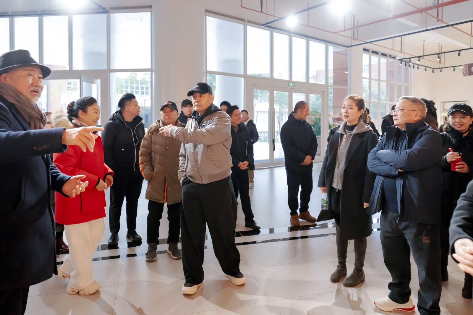 著名演员于荣光到访2026世界杯官方合作网站 第 1 张