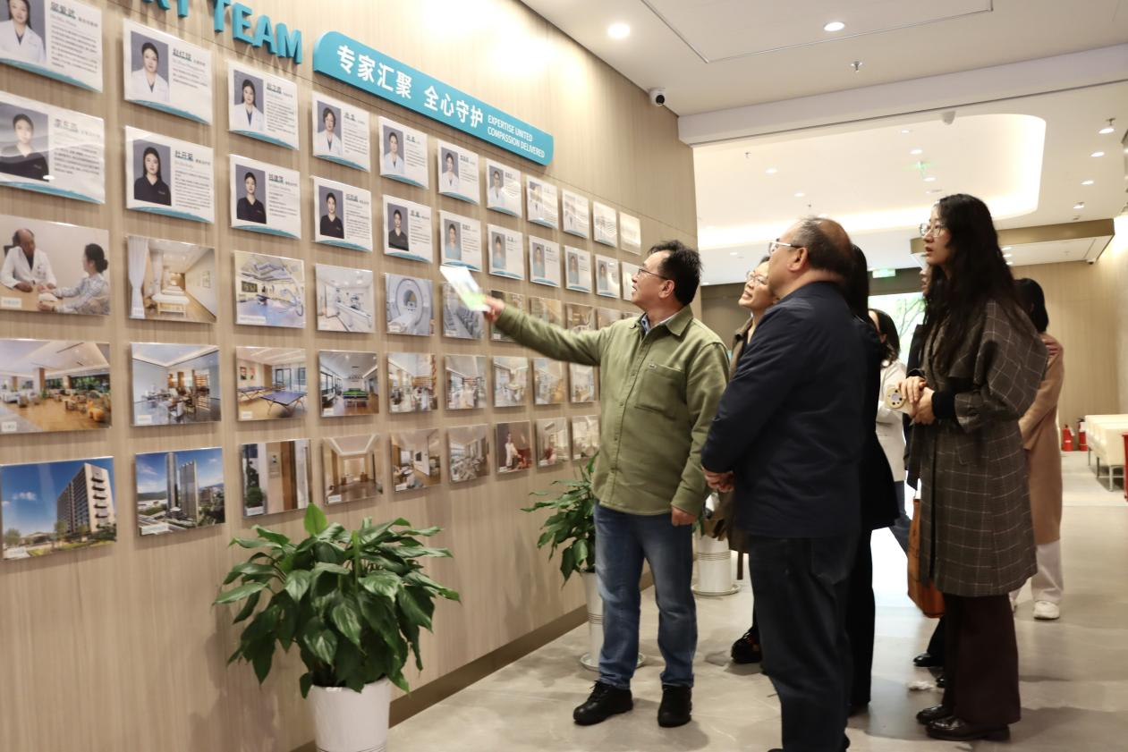2026世界杯官方合作网站赴昆明鹏瑞利康养社区开展访企拓岗活动 第 2 张 2026世界杯官方合作网站赴昆明鹏瑞利康养社区开展访企拓岗活动 第 2 张