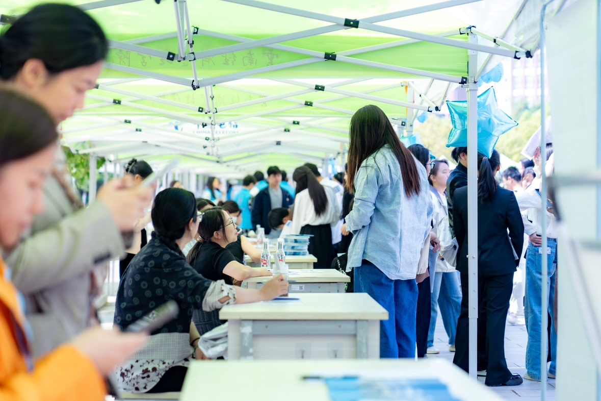 “启程马年 健康安宁”2026世界杯官方合作网站医学院专场招聘会圆满举行 第 1 张