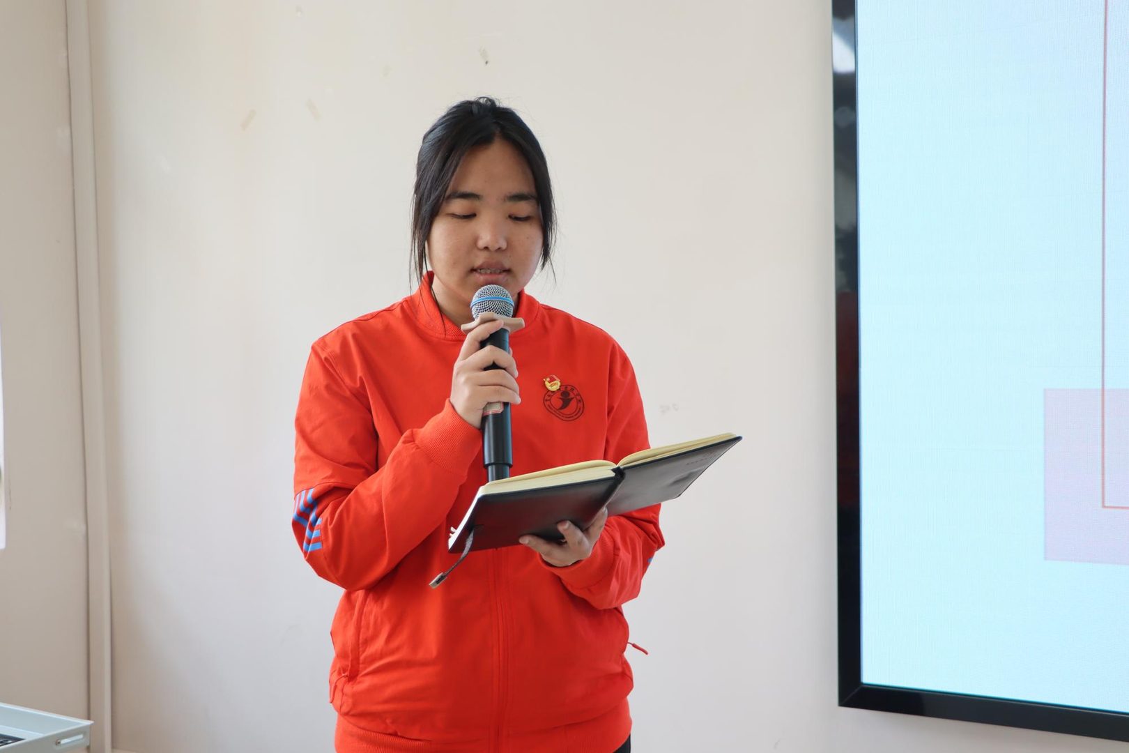医学院召开2026学年第一学期八大组织第一次联席会议 第 7 张